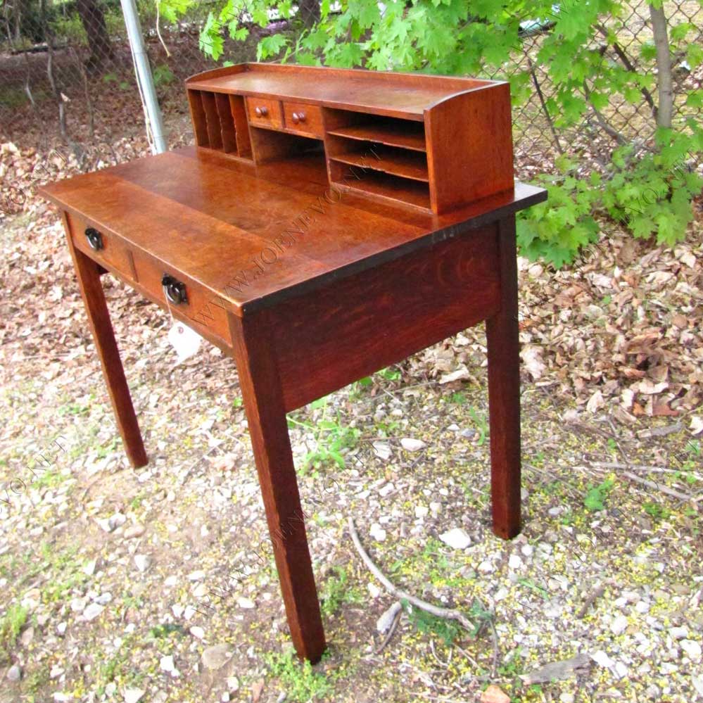 Superb Antique  Gustav Stickley  Desk  |  w3164