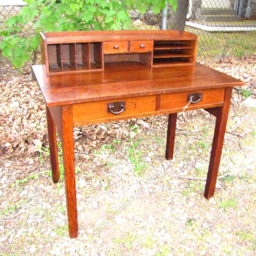 Superb Antique  Gustav Stickley  Desk  |  w3164