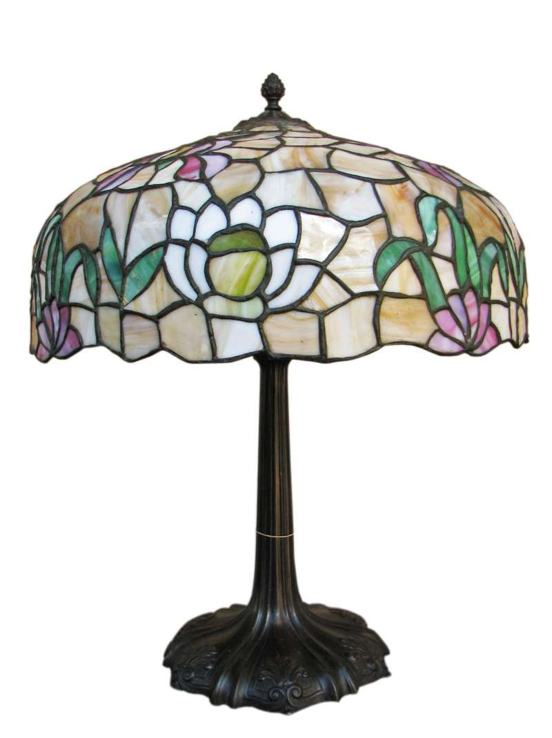 Chicago Lamp Co  Table Lamp  |  FF547