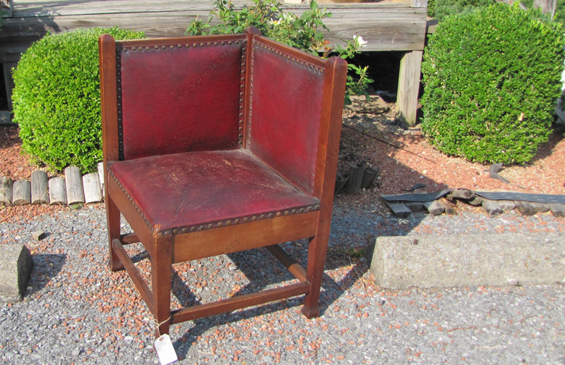 Rare Roycroft Corner Chair | w3054