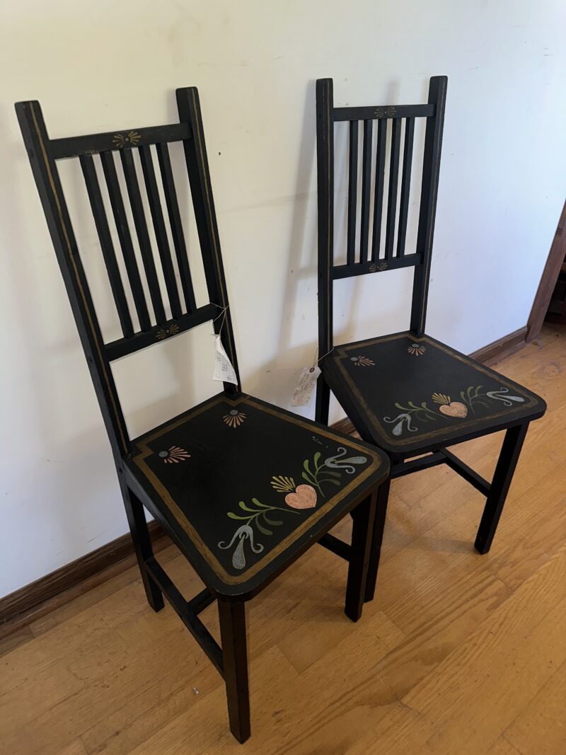 Arts & Crafts Decorative side chairs - w5273 - Image 3