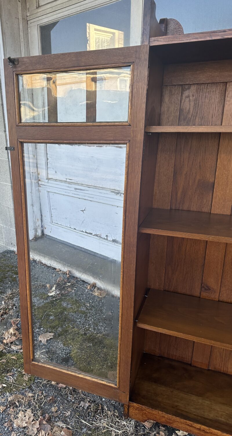 ANTIQUE STICKLEY BROTHERS 2 DOOR NARROW BOOKCASE - Image 4