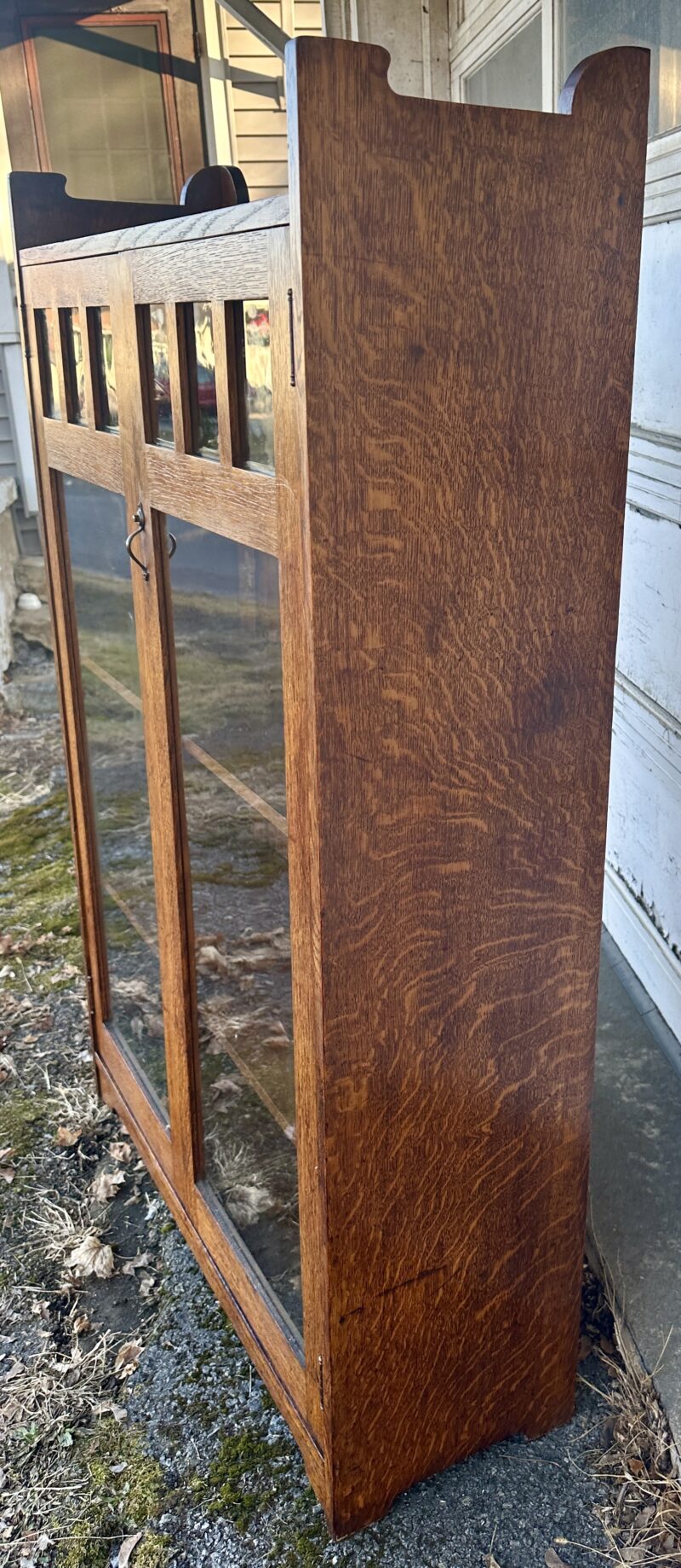 ANTIQUE STICKLEY BROTHERS 2 DOOR NARROW BOOKCASE - Image 8