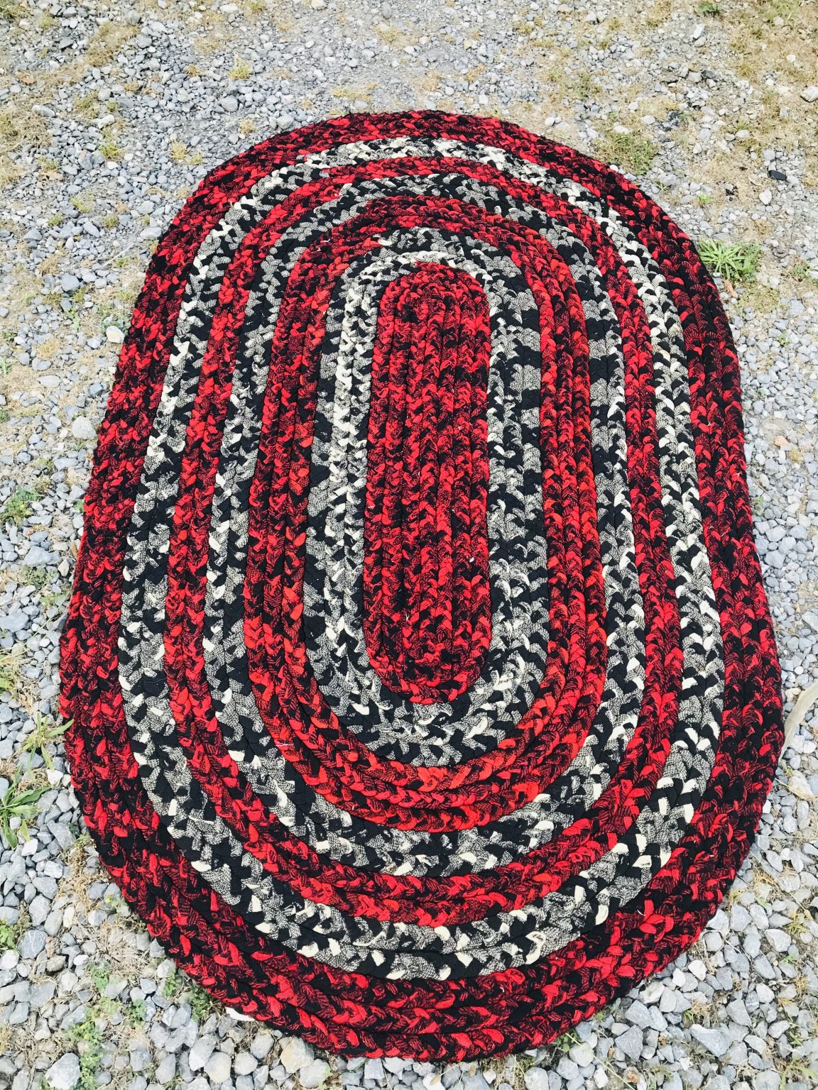 Vintage Braided Rug. RR4569 joenevo