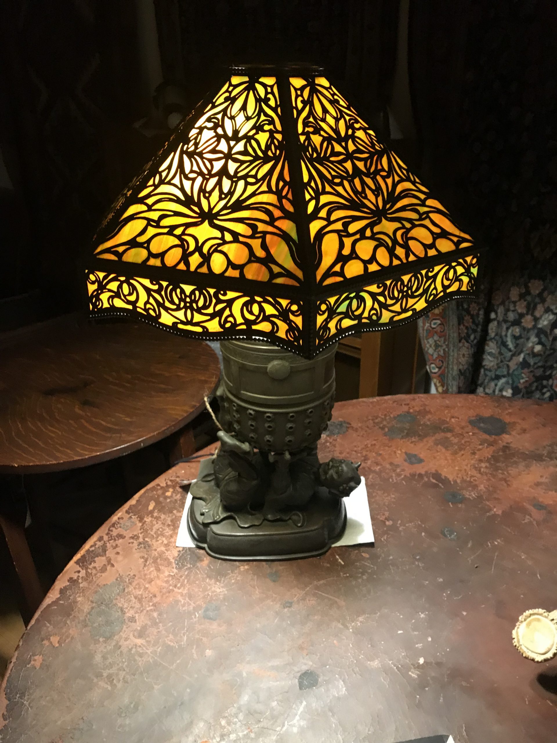 Antique Exotic Table Lamp. joenevo