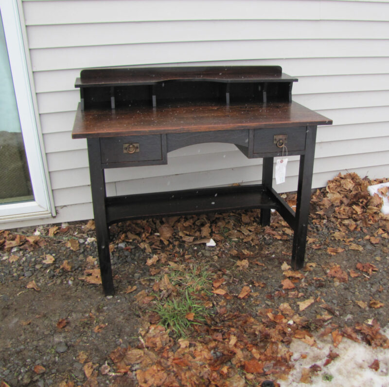 Great Antique L&JG Stickley Desk Mission Arts & Crafts Period w2610